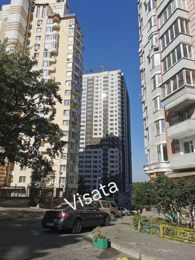 Продаж 2-кімнатної квартири 69 м², Степана Руданського вул., 9а