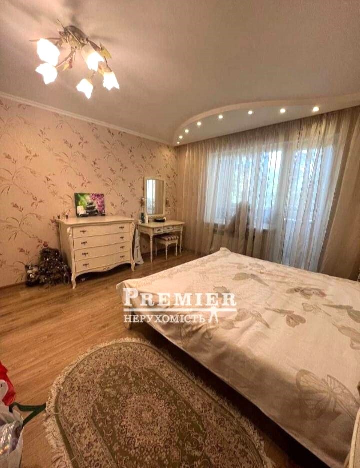 Продаж 2-кімнатної квартири 52 м², Семена Палія вул.