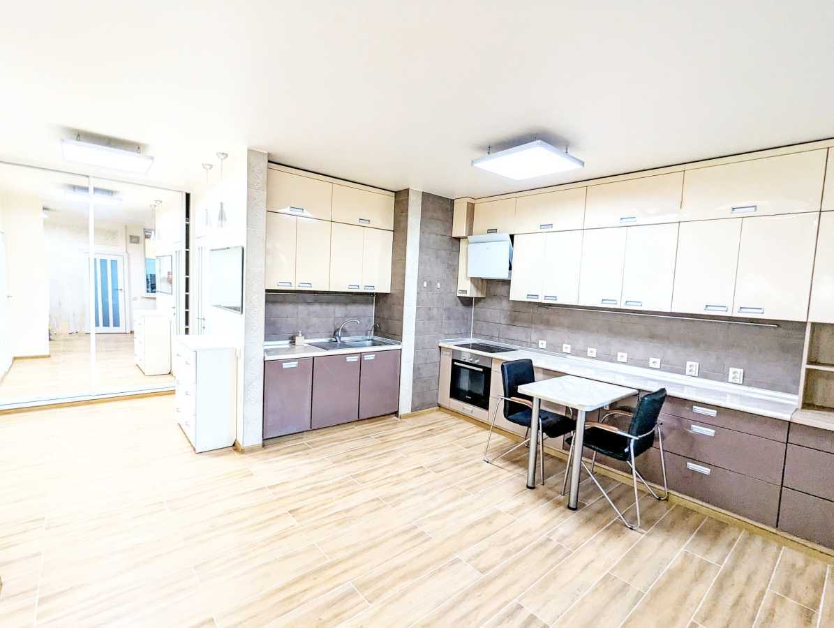 Продажа 1-комнатной квартиры 47.5 м², Авиаконструктора Игоря Сикорского ул., 1