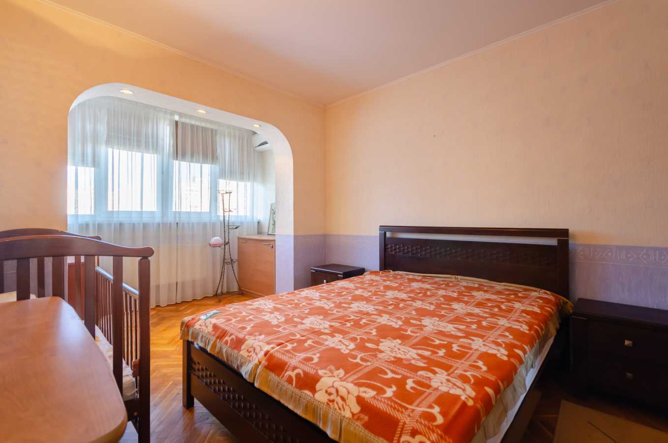 Продаж 3-кімнатної квартири 77 м², Тростянецька вул., 6Е