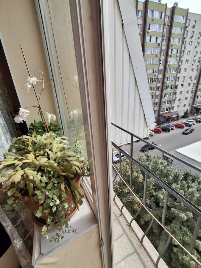 Продаж 1-кімнатної квартири 35 м², Академіка Шалімова вул., 86