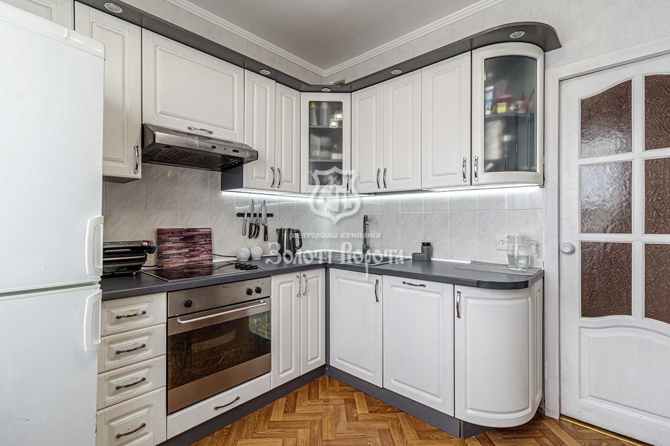 Продажа 3-комнатной квартиры 72 м², Радунская ул., 42/10