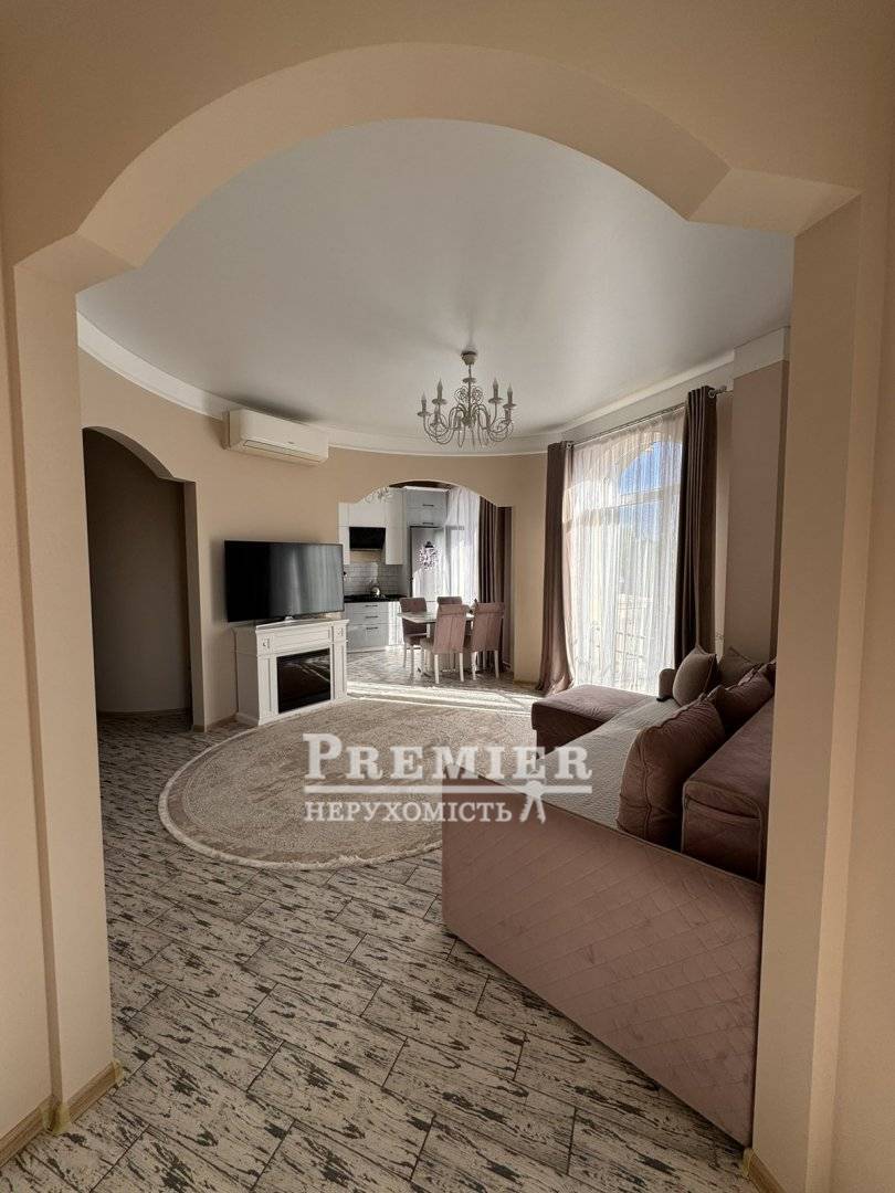 Продаж 3-кімнатної квартири 87 м²