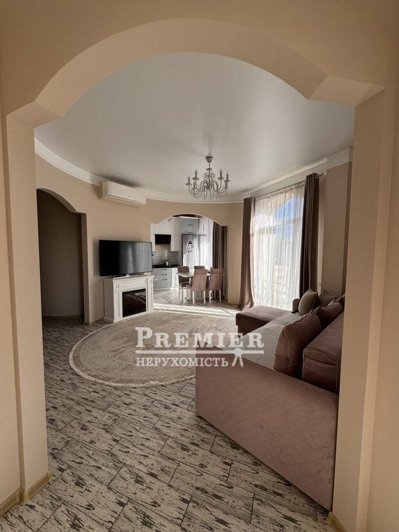 Продаж 3-кімнатної квартири 87 м²