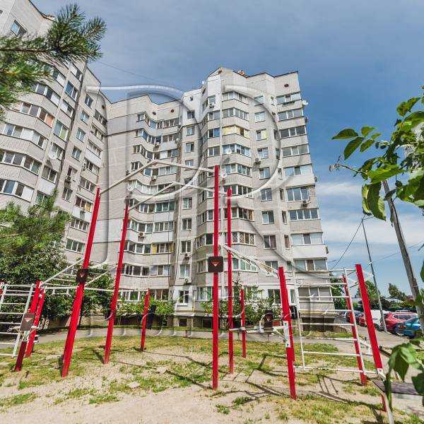 Продаж 2-кімнатної квартири 72 м², Теплична вул., 38