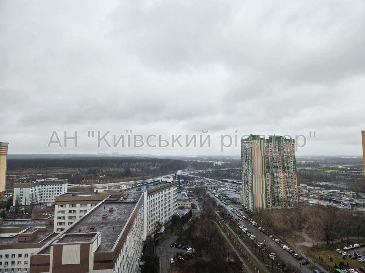 Продажа 3-комнатной квартиры 90 м², Петра Калнышевского ул., 7