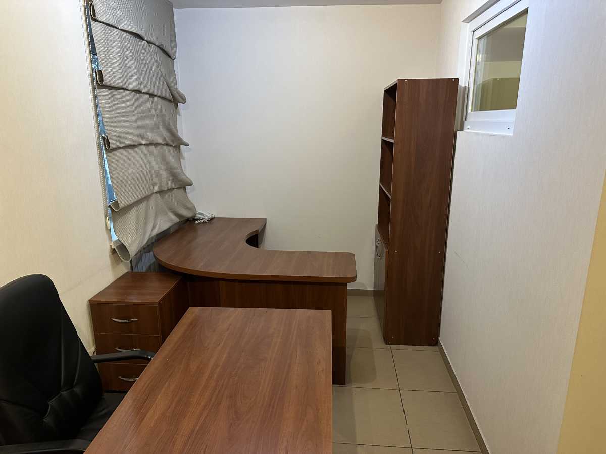 Оренда офісу 140 м², Московська вул., 24