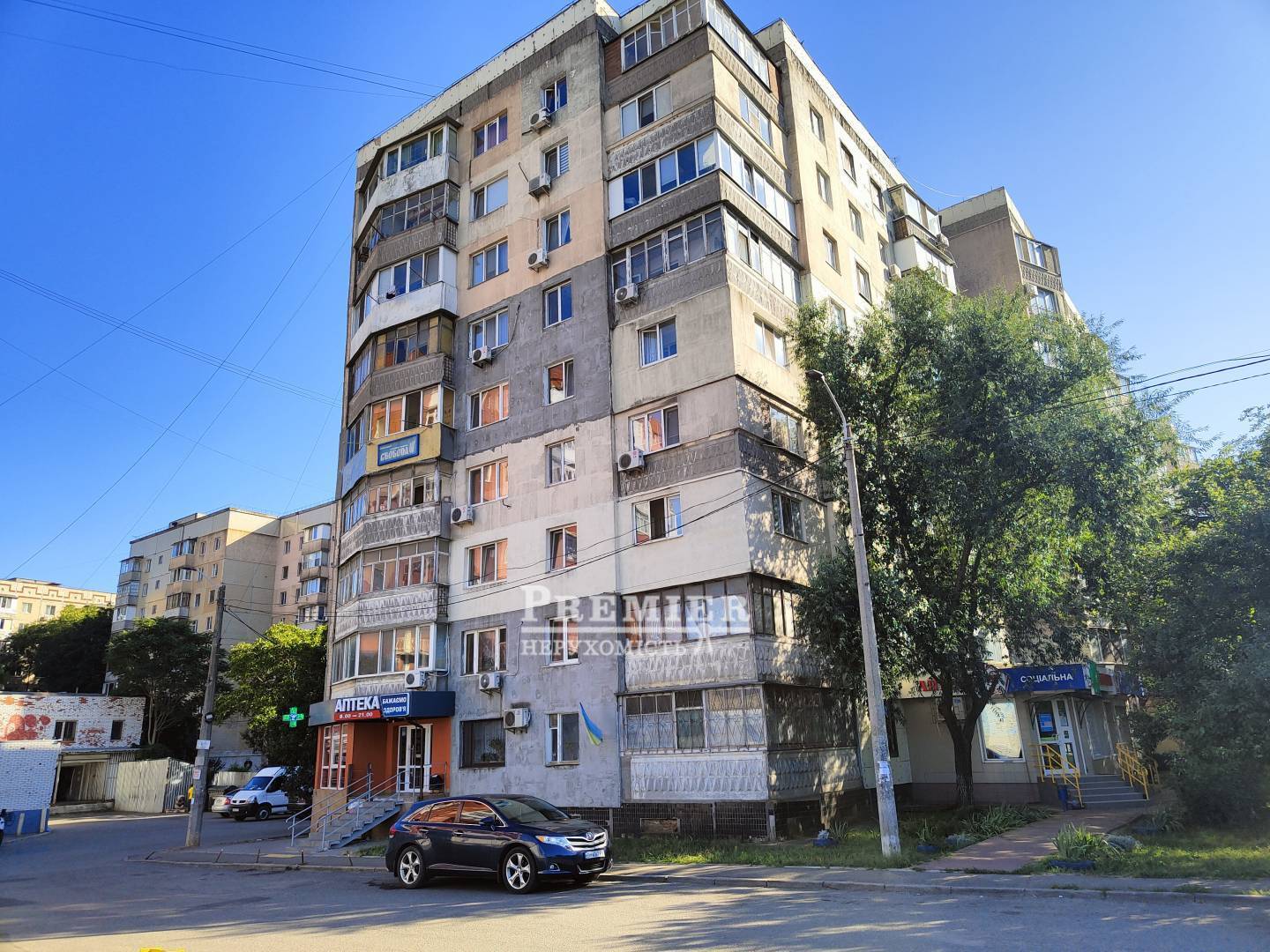 Продажа 3-комнатной квартиры 66 м², Добровольского просп.