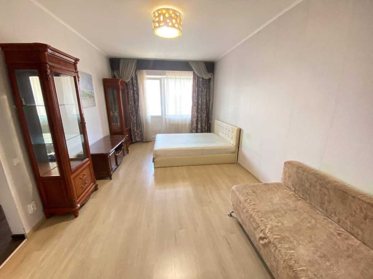 Продажа 1-комнатной квартиры 49.5 м², Академика Амосова ул., 1/34