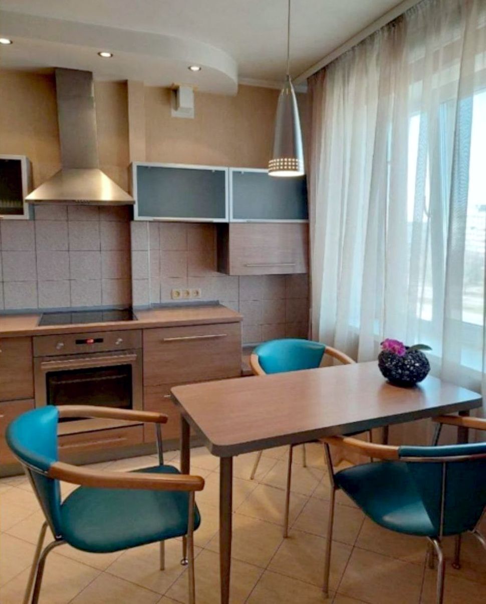 Продажа 3-комнатной квартиры 70 м², Донецкое шоссе, 116