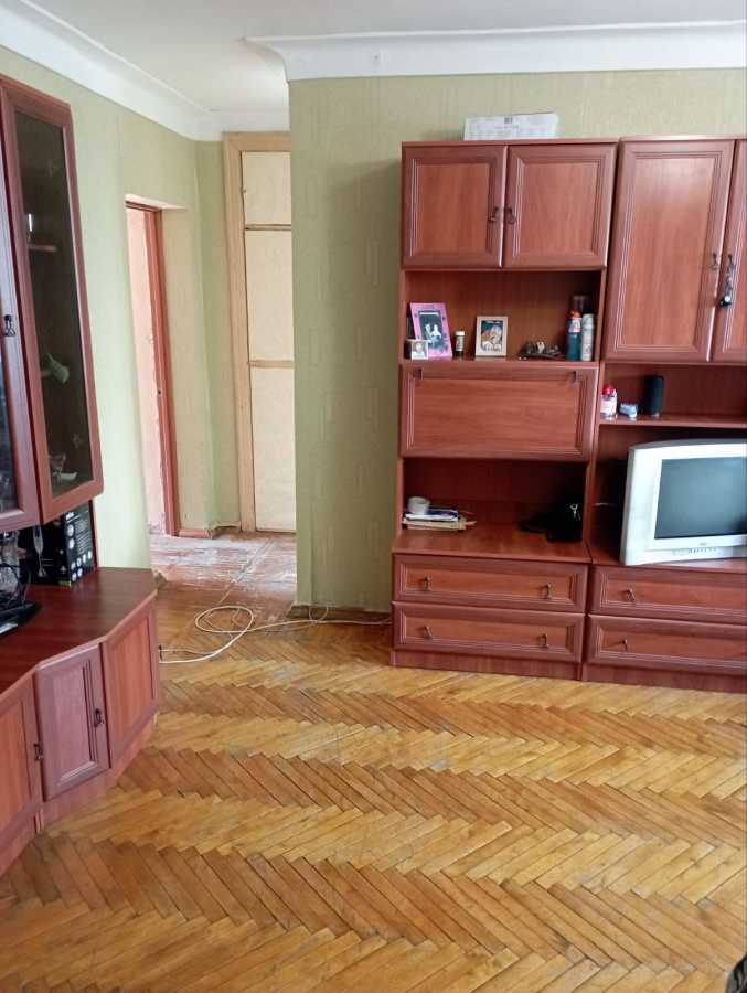 Продаж 3-кімнатної квартири 55 м², Сормівська вул., 16