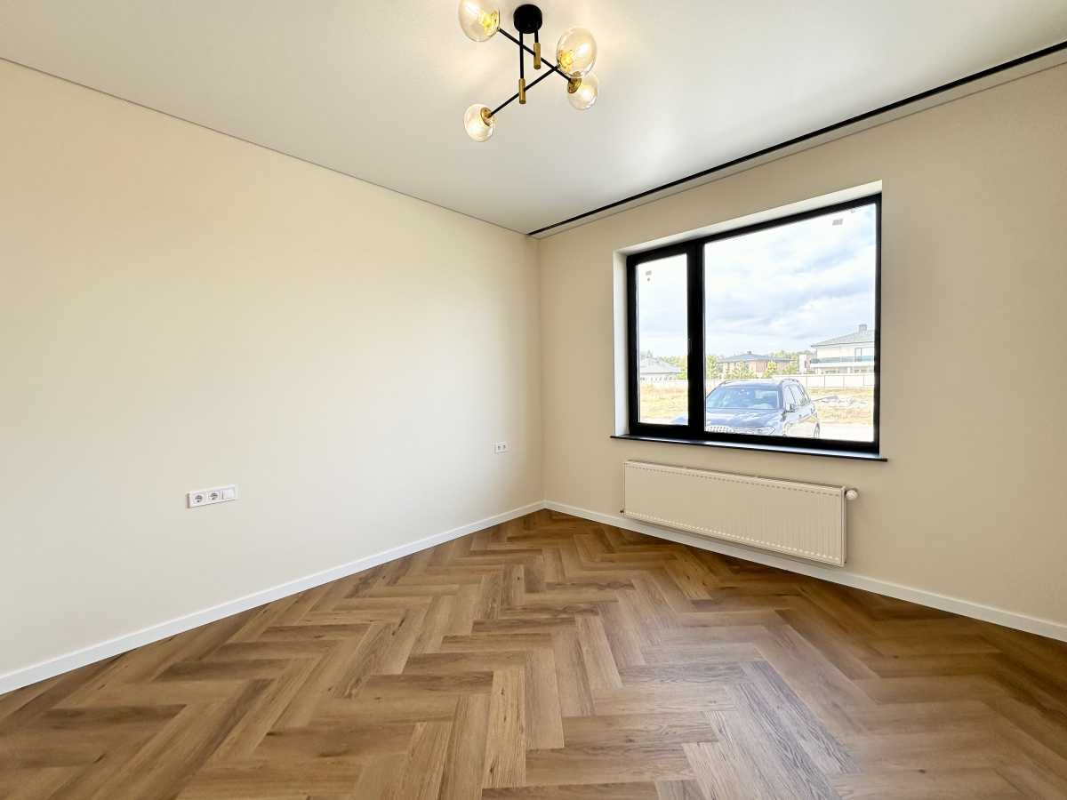 Продаж будинку 195 м², Травнева, 7