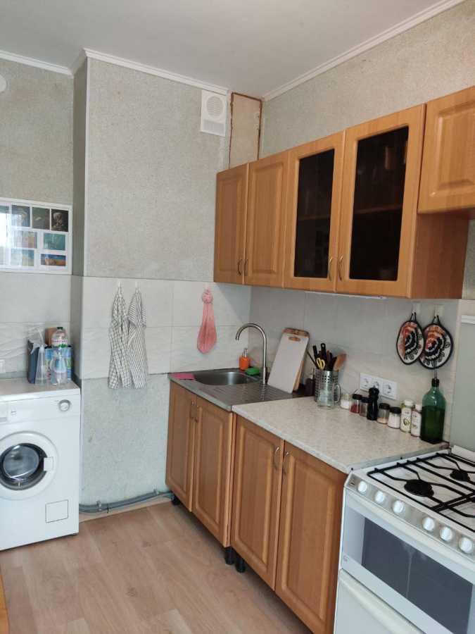 Продаж 1-кімнатної квартири 41 м², Метрологічна вул., 13