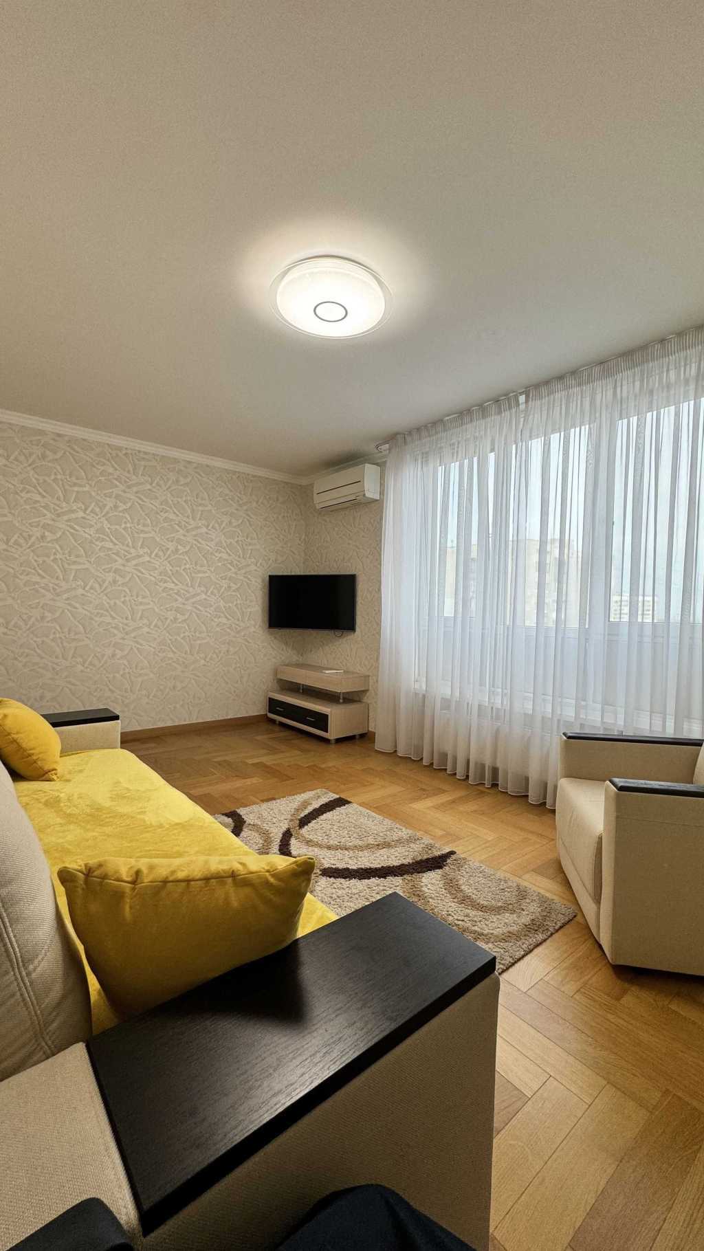 Продаж 2-кімнатної квартири 67 м², Солом'янська вул., 20В