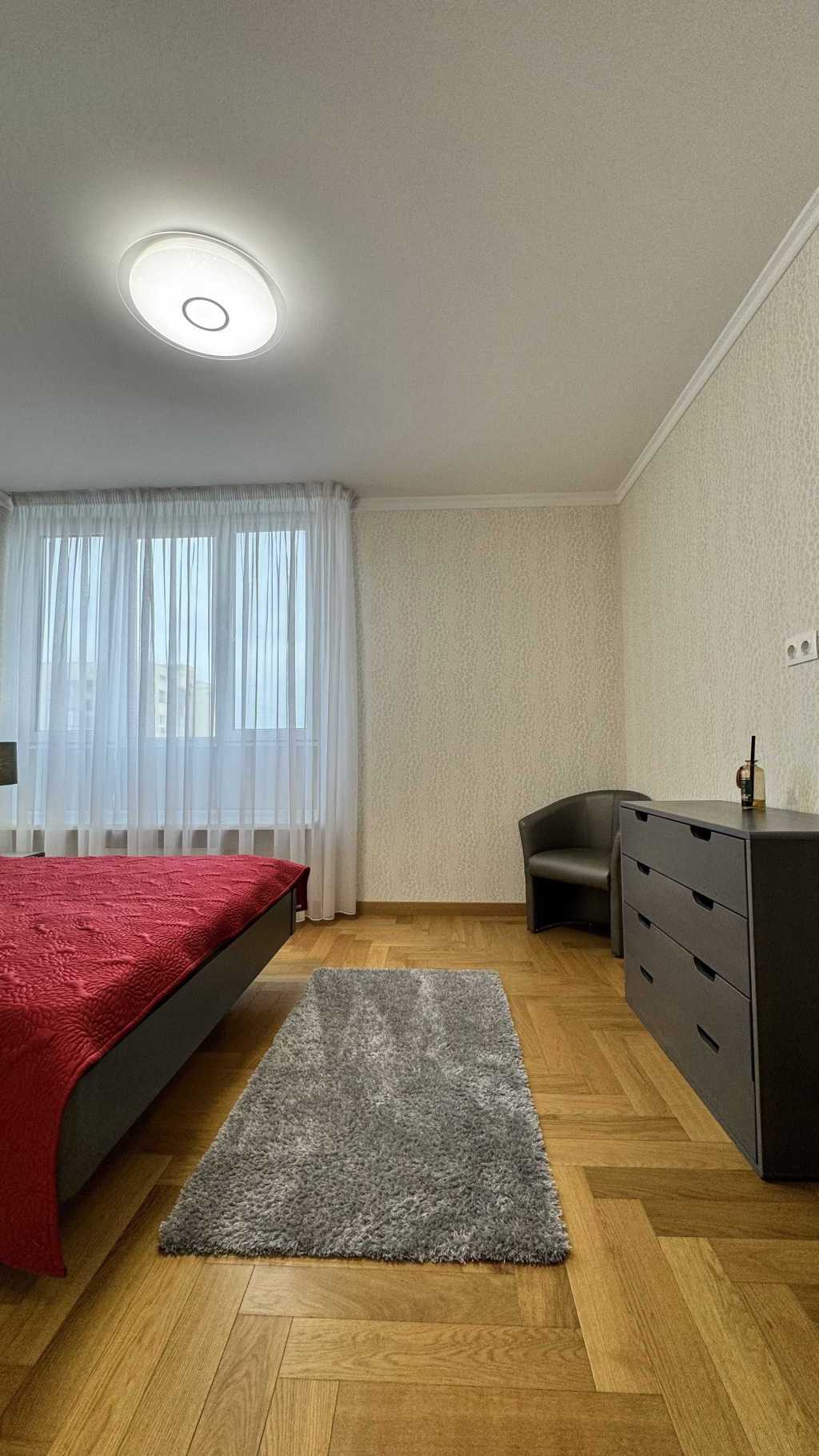 Продаж 2-кімнатної квартири 67 м², Солом'янська вул., 20В