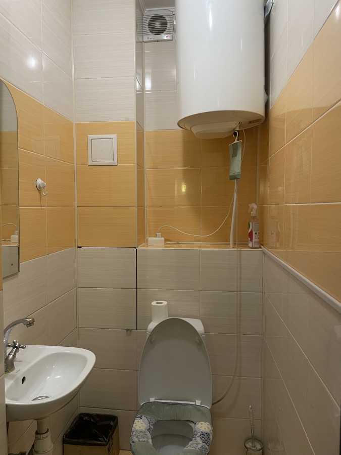 Продаж 2-кімнатної квартири 53 м², Сирецька вул., 32