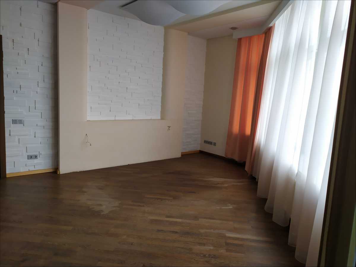 Оренда 4-кімнатної квартири 170 м², Володимирська вул., 49А