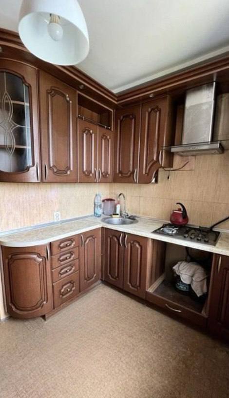 Продаж 1-кімнатної квартири 30 м², Курський просп.