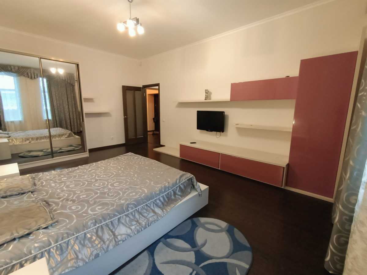 Продаж 2-кімнатної квартири 86 м², Володимира Антоновича вул., 48Б