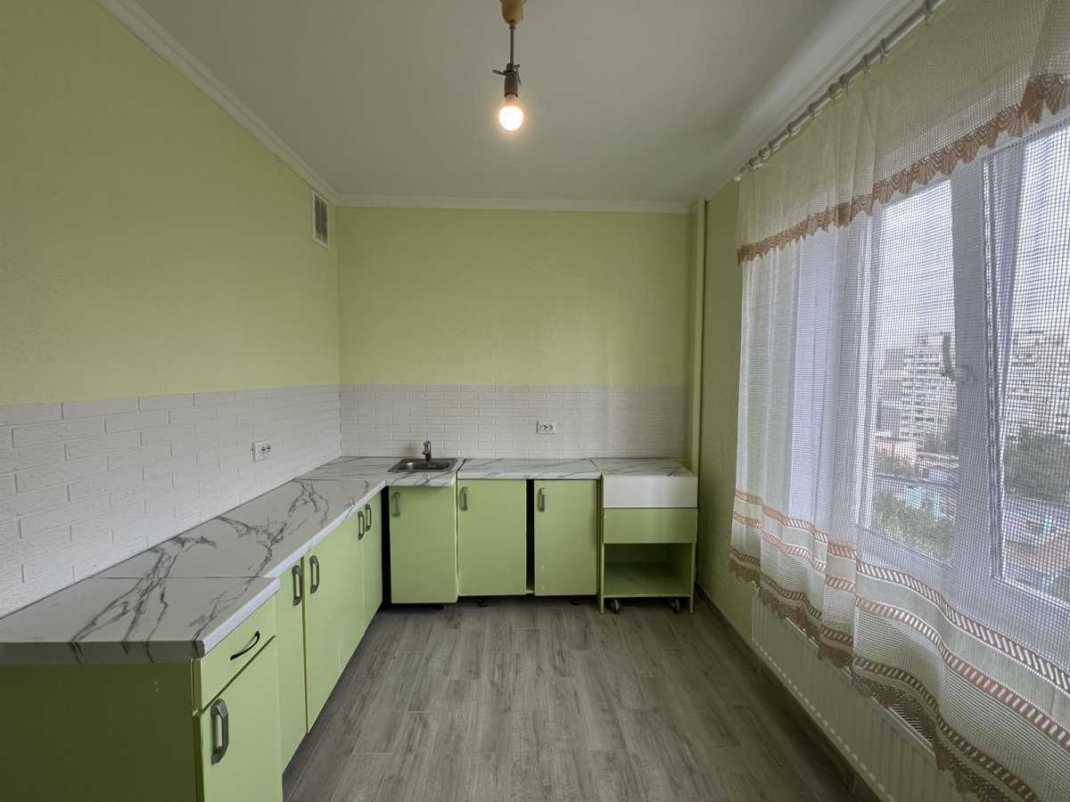 Продаж 1-кімнатної квартири 43 м², Тростянецька вул., 7В