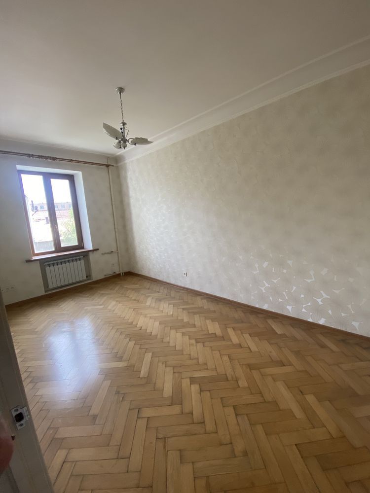 Продажа 3-комнатной квартиры 70 м²