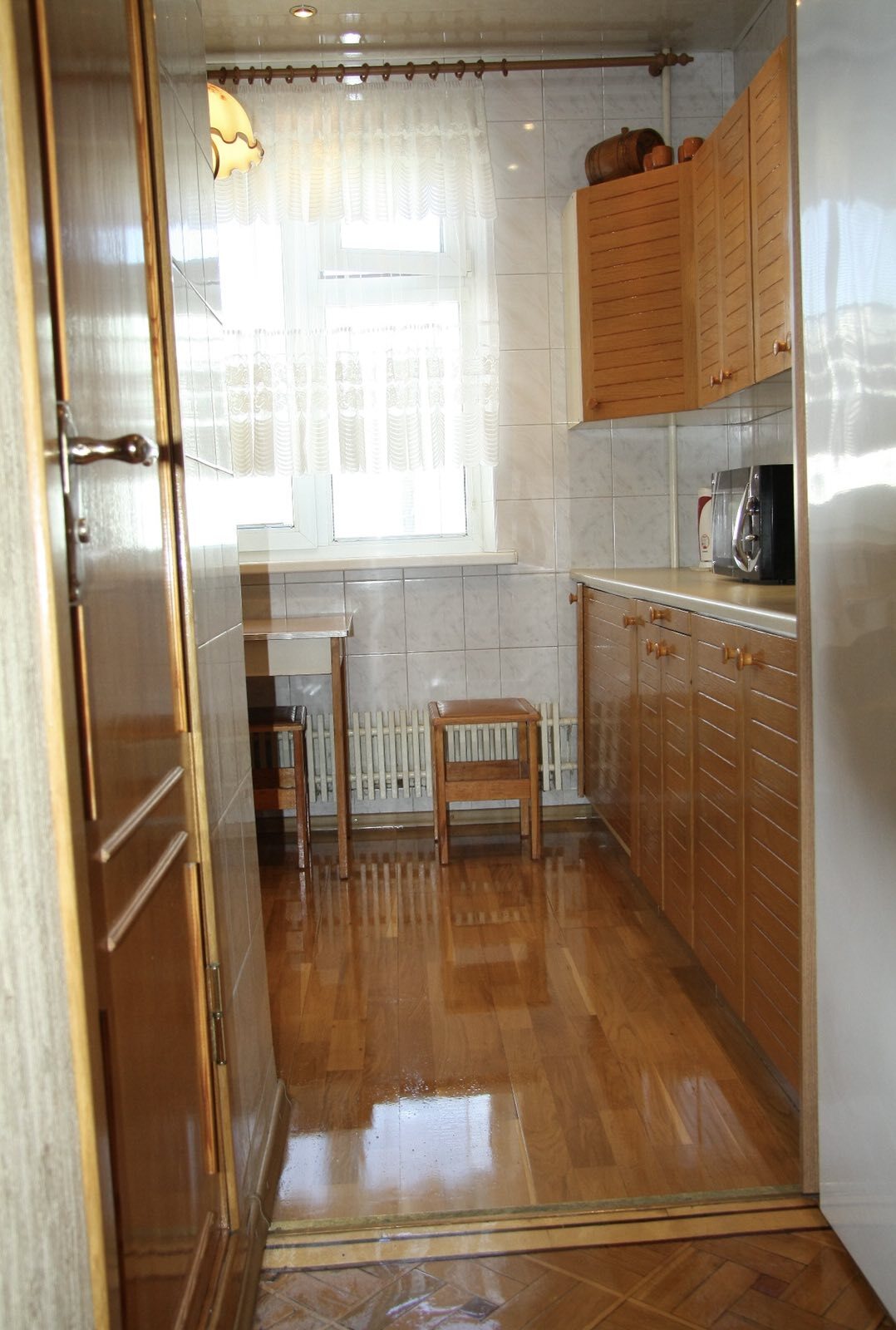 Продаж 2-кімнатної квартири 56 м²