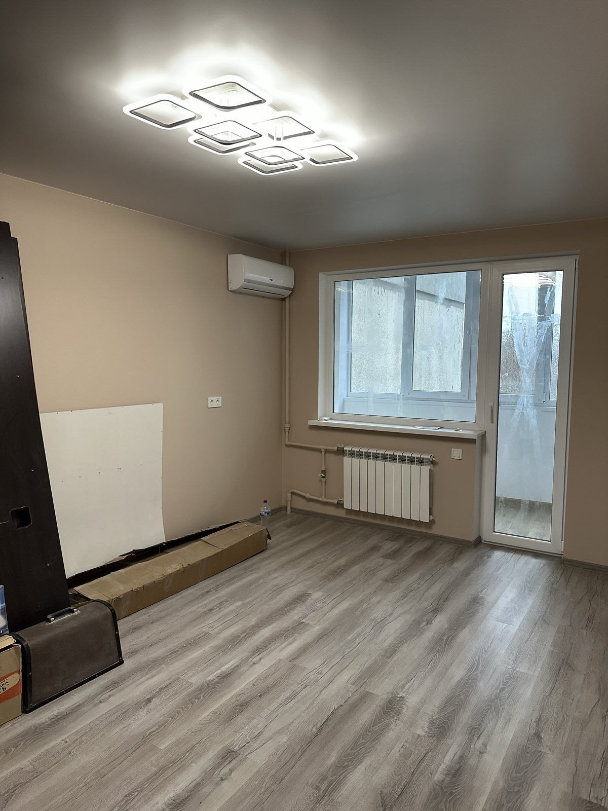 Продаж 4-кімнатної квартири 87 м²