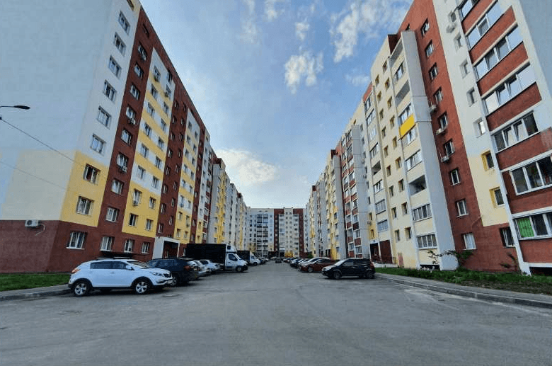 Продажа 2-комнатной квартиры 56 м²