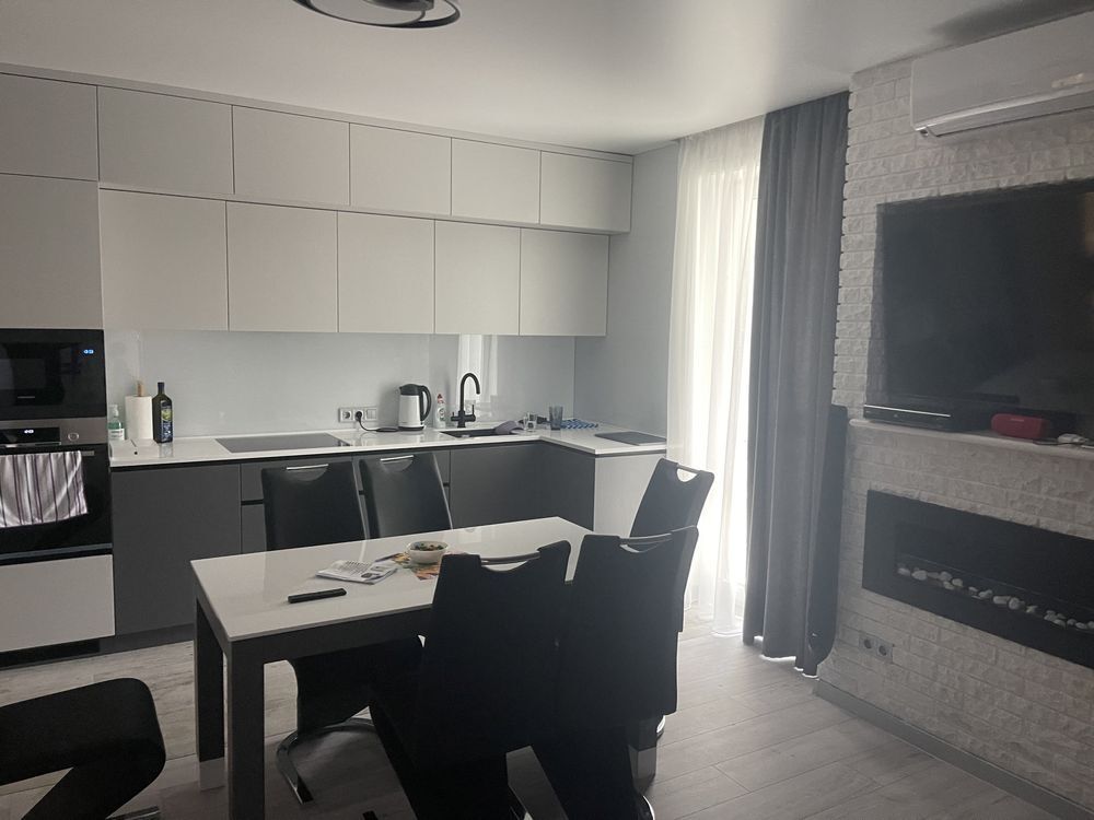 Продаж 2-кімнатної квартири 72 м²