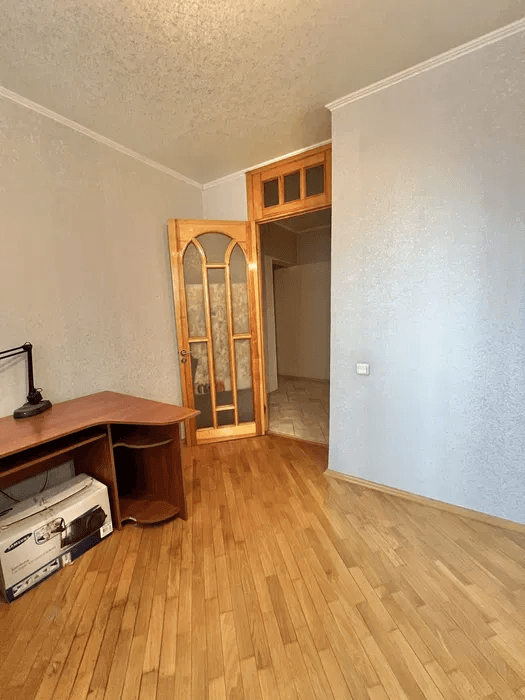 Продажа 4-комнатной квартиры 81.3 м²