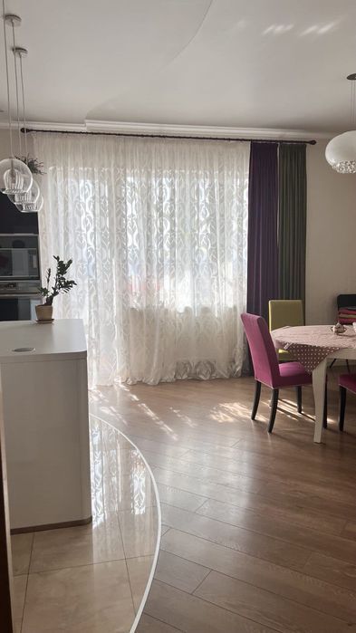 Аренда 3-комнатной квартиры 120 м²