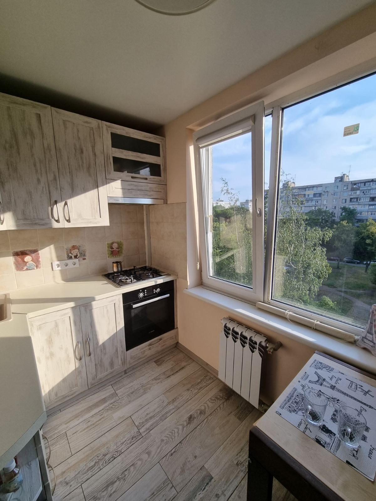 Продажа 3-комнатной квартиры 64 м²