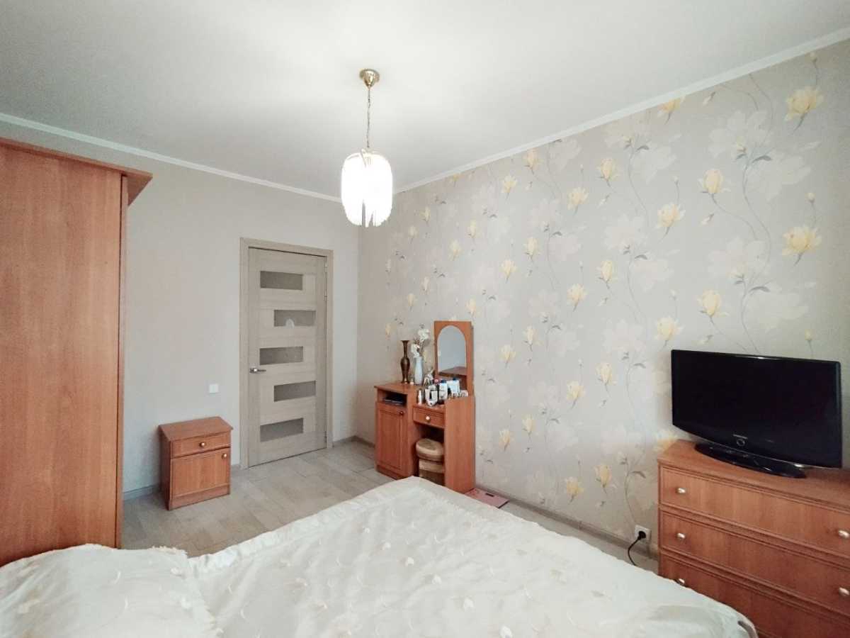 Продажа 2-комнатной квартиры 52 м², Владимира Маяковского просп., 30А