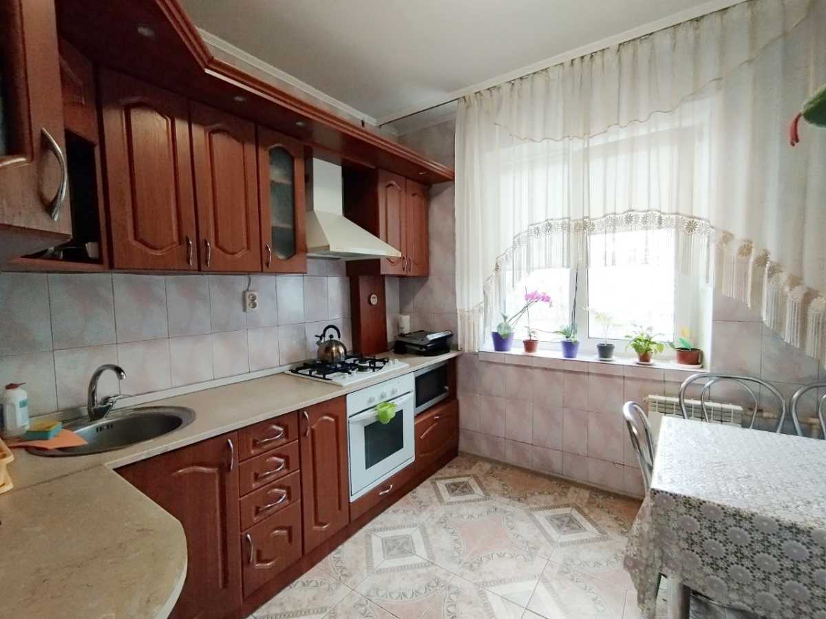 Продажа 2-комнатной квартиры 52 м², Владимира Маяковского просп., 30А