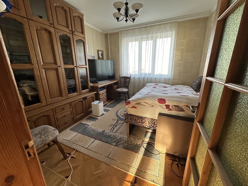 Продажа 4-комнатной квартиры 82 м²