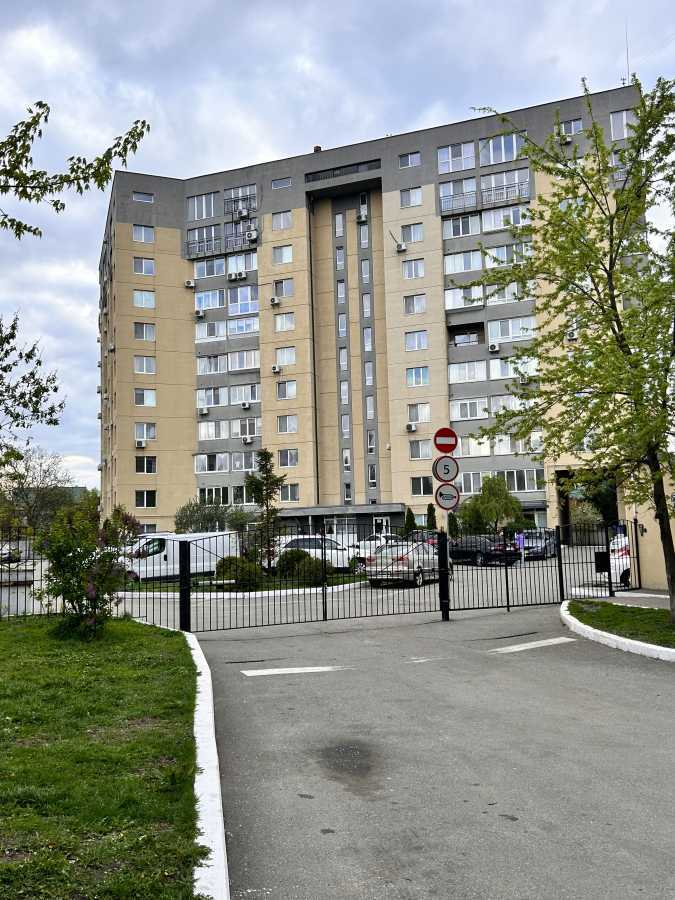 Продажа 2-комнатной квартиры 75 м², Академика Туполева ул., 17К