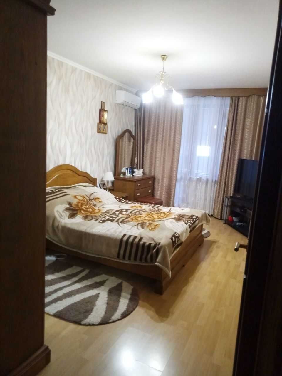 Продаж 3-кімнатної квартири 65 м²