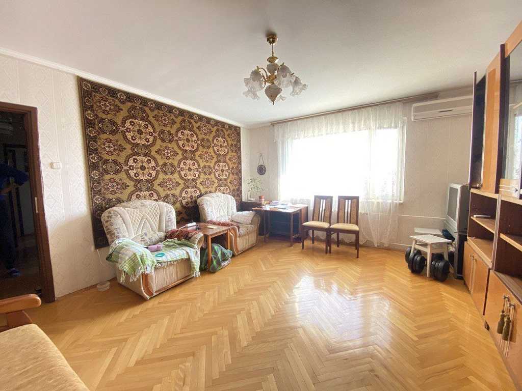 Продажа 2-комнатной квартиры 65.8 м², Ивана Улитина ул., Пулюя, 1