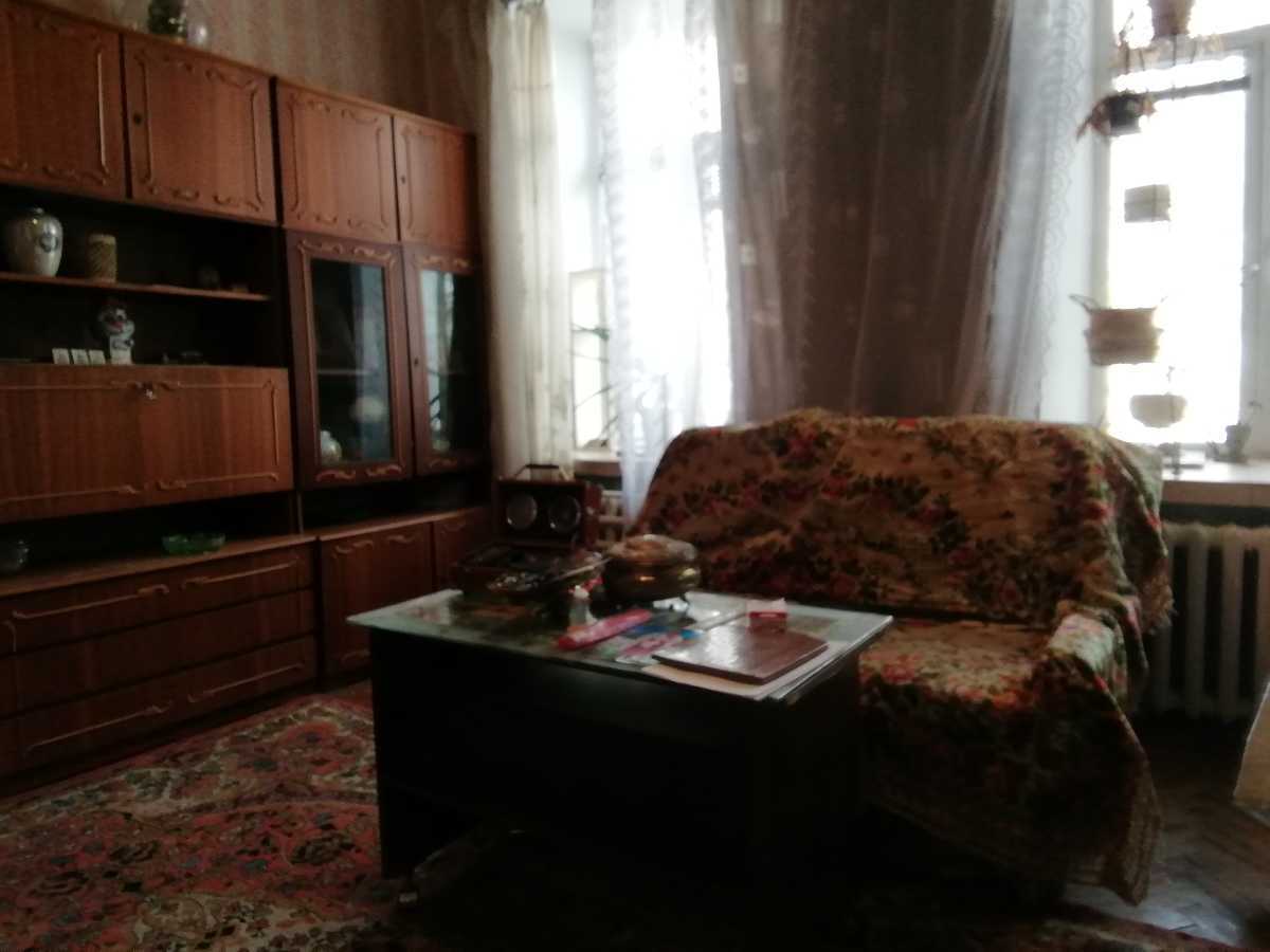 Продаж 2-кімнатної квартири 64 м², Володимирська вул., 82А