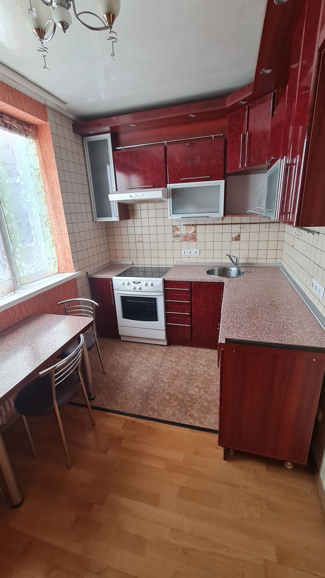 Продаж 3-кімнатної квартири 69 м²