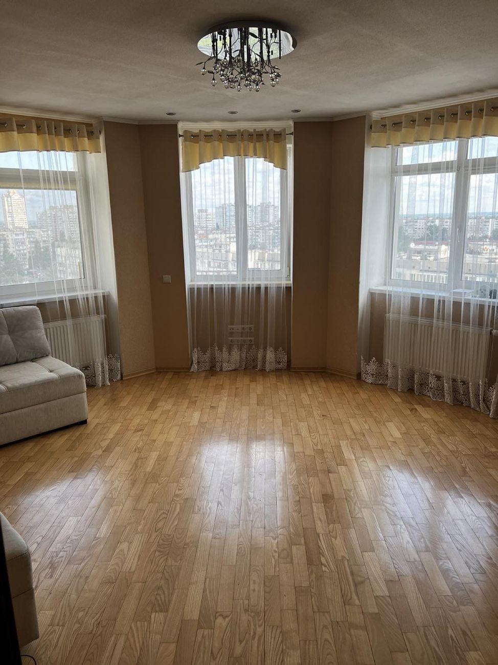 Аренда 2-комнатной квартиры 91 м², Оболонский просп., 54