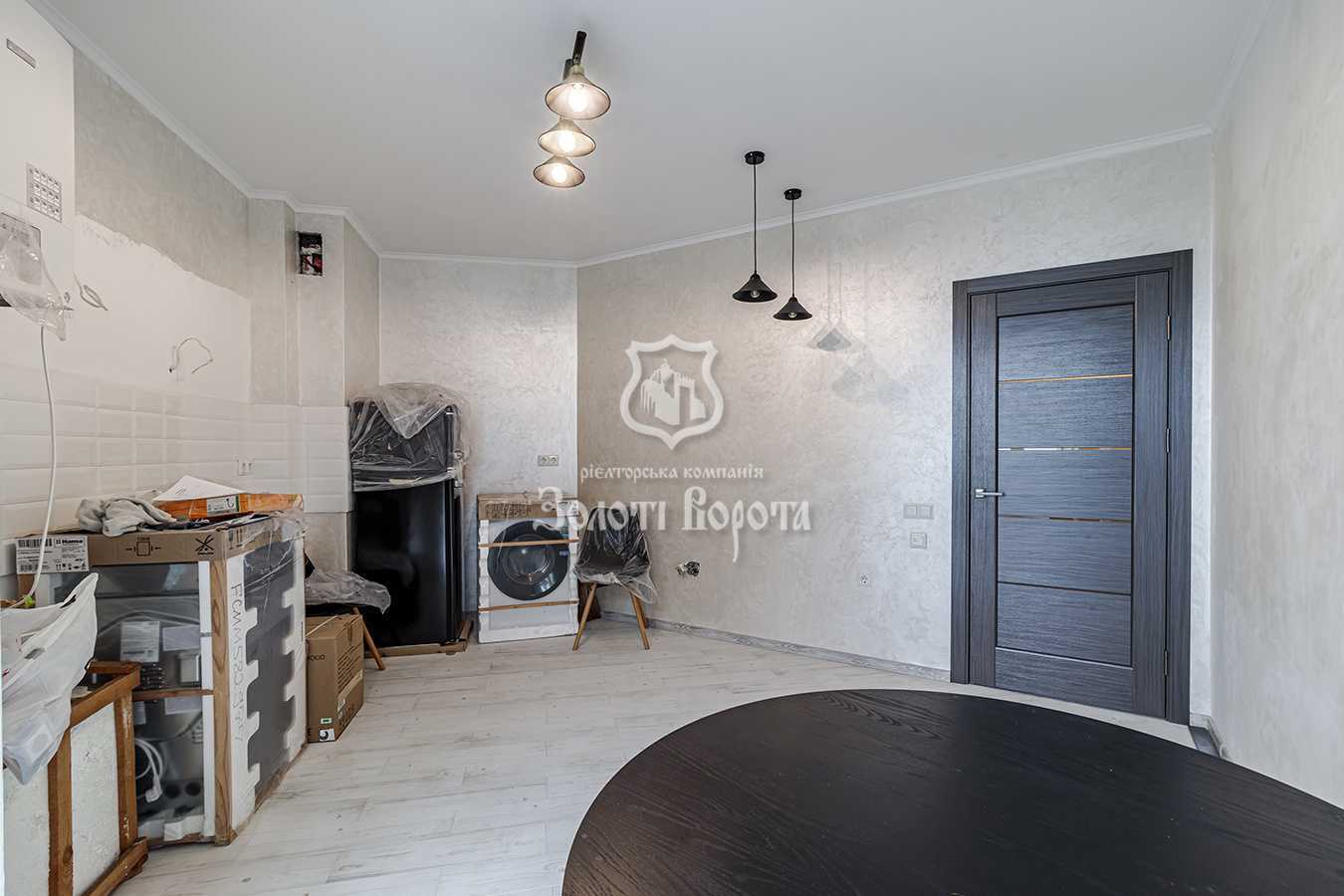 Продаж 2-кімнатної квартири 61.5 м², Радистів вул., 34А