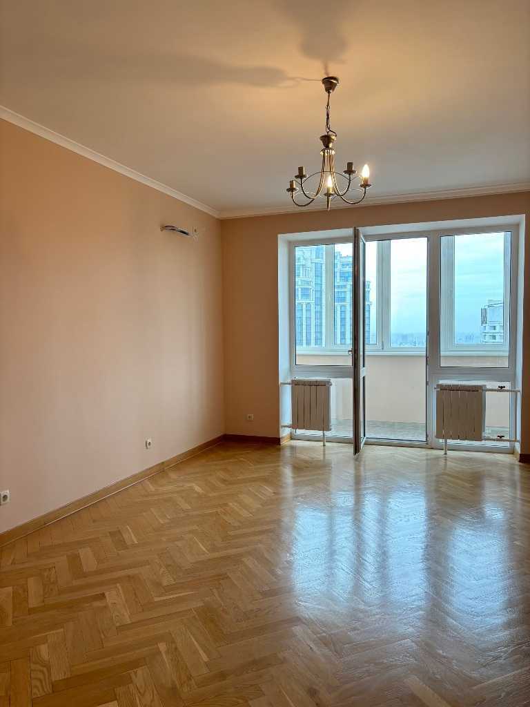 Продаж 3-кімнатної квартири 102 м², Іпсилантіївський пров., 5