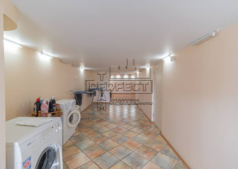 Продаж 4-кімнатної квартири 500 м², Маршала Тимошенка вул., 29