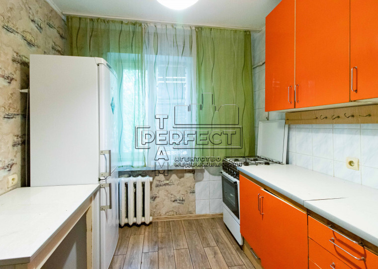 Продаж 1-кімнатної квартири 36 м², Борова (Червоний Хутір) вул., Калины 12В (проспект) (Маяковского)