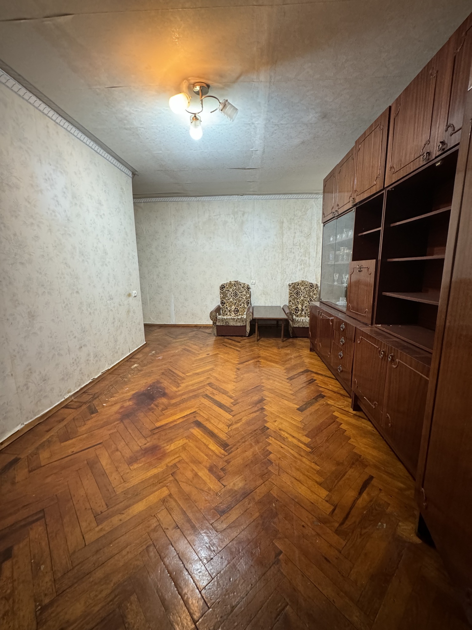 Продаж 2-кімнатної квартири 46.7 м², Тополь 1 вул., 3