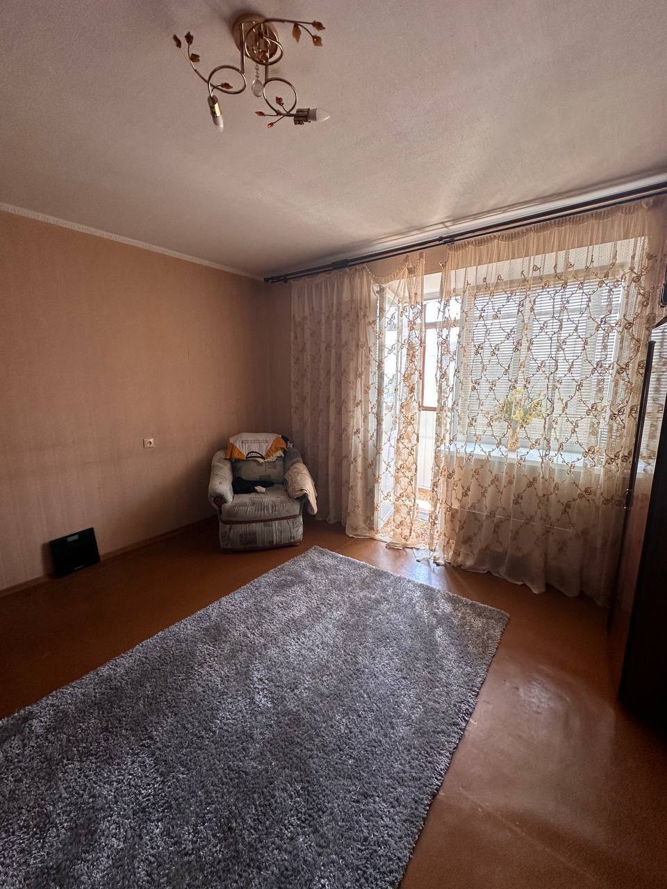 Продаж 1-кімнатної квартири 42.6 м², Ковпака вул.