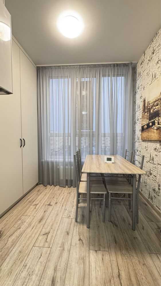 Продаж 1-кімнатної квартири 38 м², Соборна вул.