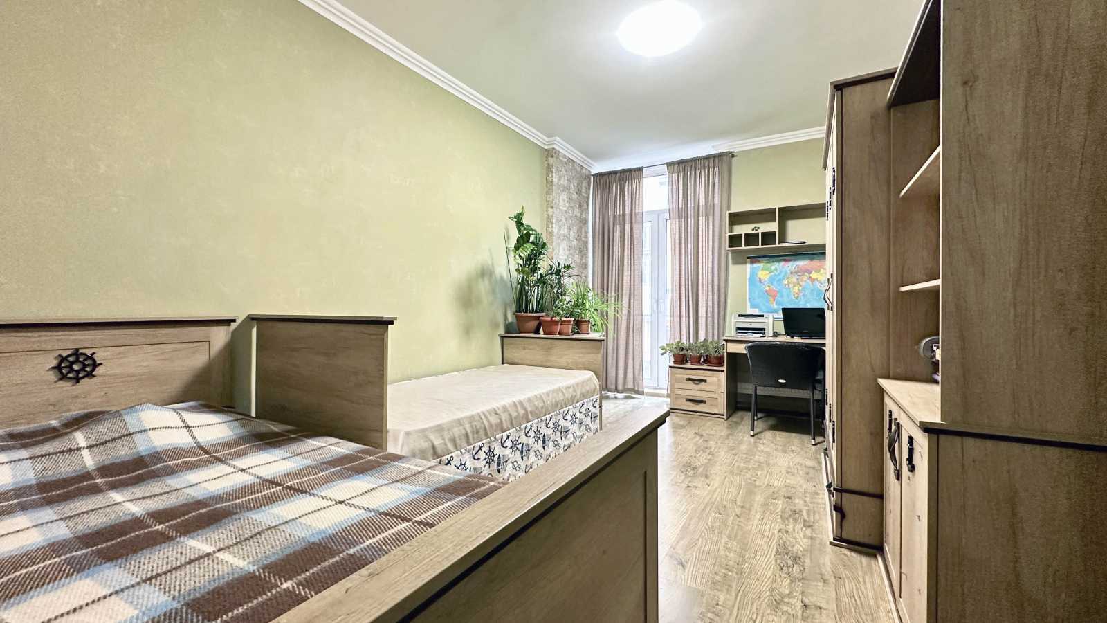 Продажа 3-комнатной квартиры 84 м², Регенераторная ул., 4, КОРПУС 6