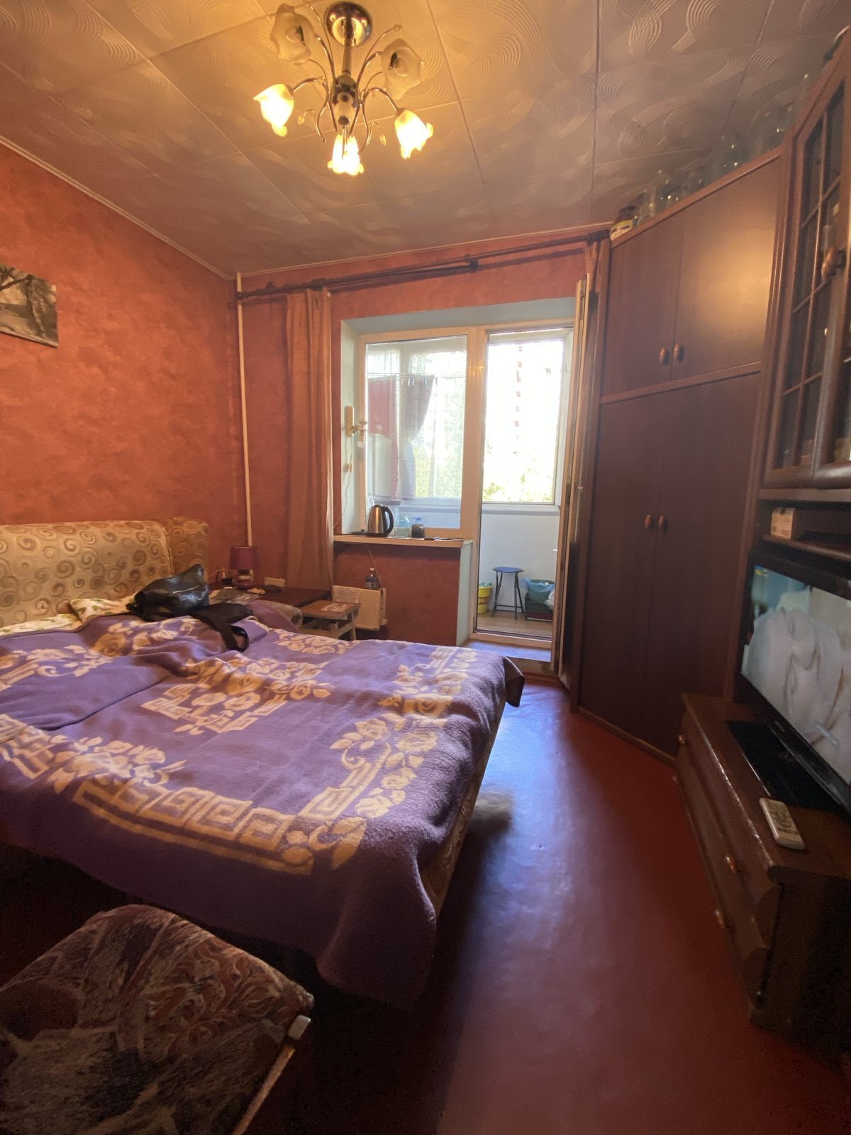 Продажа 3-комнатной квартиры 72 м², Сержа Лифаря ул., 18